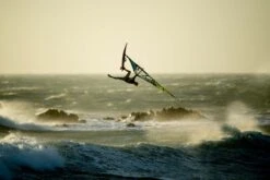 ION Neoprenanzug Strike Core Steamer SS FZ DL 3/2 Herren Kurzarm Red/black 2020 10 ION Neoprenanzug Strike Core Steamer SS FZ DL 3/2 Herren Kurzarm Red/black 2020 -Angebote Aqua Neo Suit Store DSC8147 735