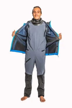 Starboard Trockenanzug SUP Suit Element HD Men Herren Parrot/New York/Black 2023 -Angebote Aqua Neo Suit Store FOTObyKLOTZI 130 Kopie 11 jpg